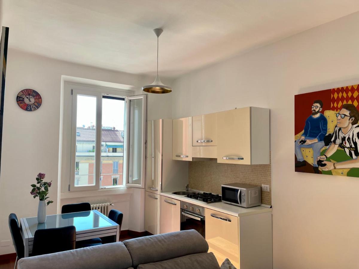 The Painting Apartment. A Central And Lovely Apartment In 밀라노 외부 사진
